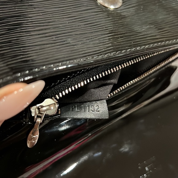Authentic Louis Vuitton Clutch - Picture 11 of 11